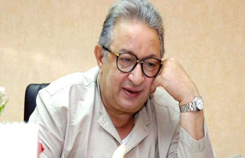 أيتن عامر في ذكرى رحيل نور الشريف: «لسه بتعلم منك»