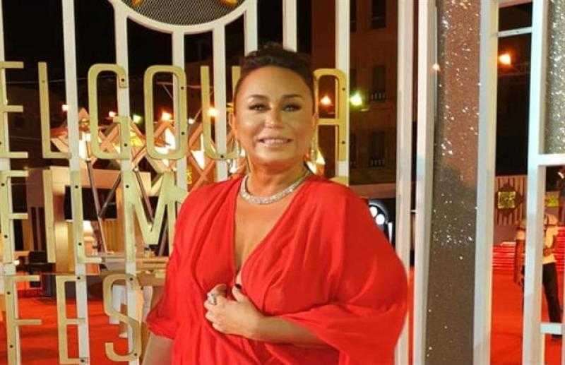 شاهد.. إنجي علي تشارك الغناء مع أحمد سعد في أحدث ظهور لها