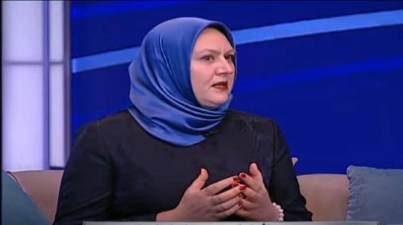 شاهد.. روسية تتغزل في رجال مصر بعبارات جريئة