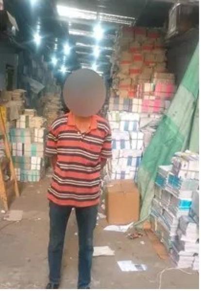 ضبط 10 آلاف كتاب خارجي لمراحل تعليمية مختلفة دون تفويض في الفجالة