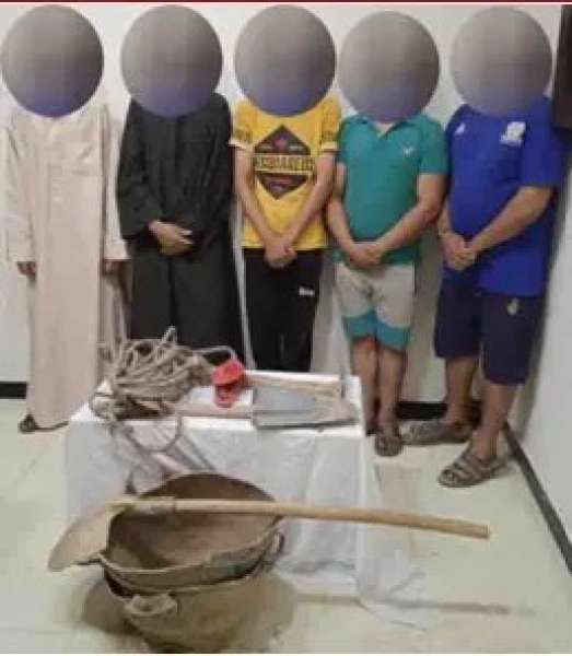 المتهمين