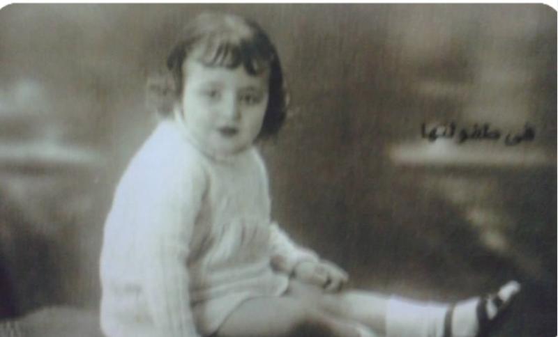 هذه الطفلة أصبحت جميلة السينما تزوجت 6 مرات وأحبت يوسف شعبان وطلقها.. لن تصدق من هي