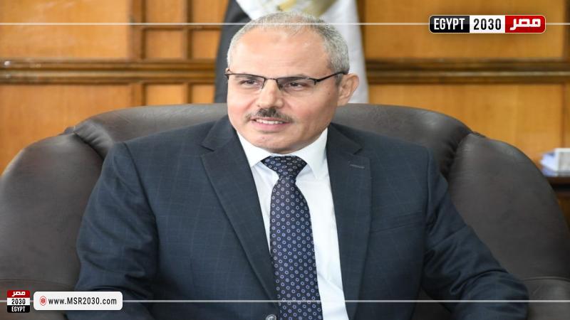 رئيس جامعة قناة السويس