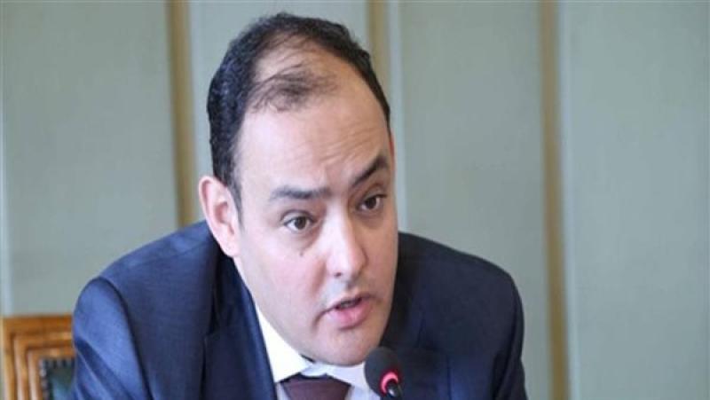 أحمد سمير وزير الصناعة