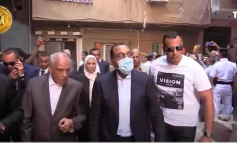 شاهد.. مدبولي يتفقد موقع الحريق بكنيسة أبو سيفين