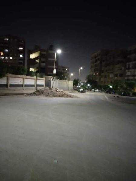 حي شرق مدينة نصر يستجيب لمطالب المواطنين.. ويرفع كفاءة شبكة الإنارة