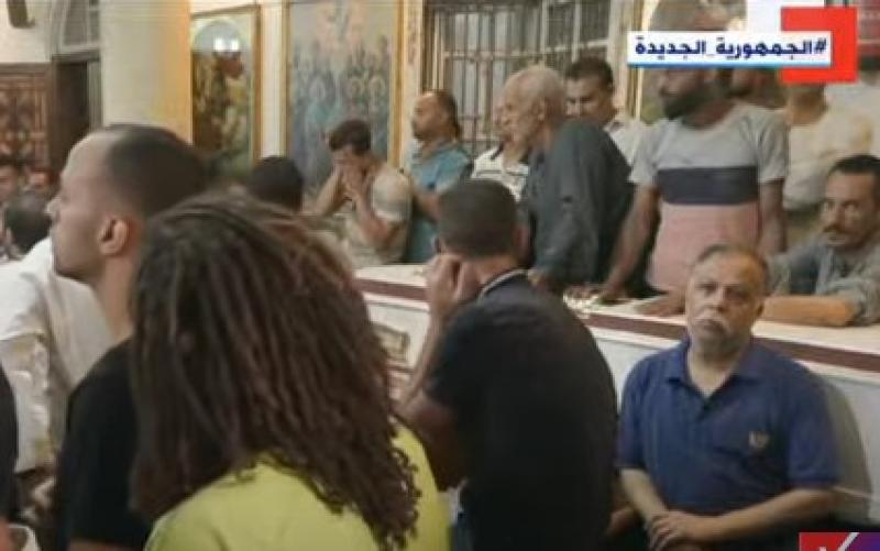 شاهد عيان يروي تفاصيل جديدة عن حريق كنيسة أبو سيفين.. فيديو