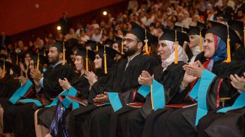 خالد منتصر: اختلاط الجنسين بالجامعات علاج.. فيديو