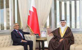 سفير مصر يلتقي وزير العدل والشئون الإسلامية والأوقاف بمملكة البحرين