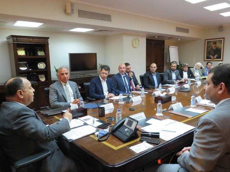 وزير المالية يستمع للمستثمرين في حوار مفتوح حول التحديات الضريبية والجمركية