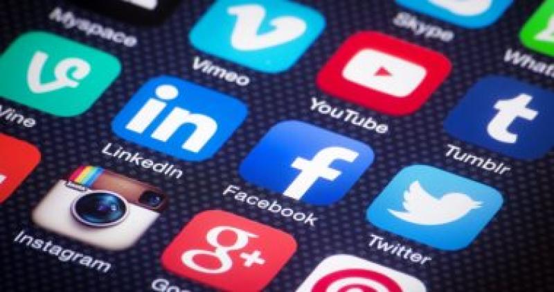 مواقع التواصل الإجتماعي