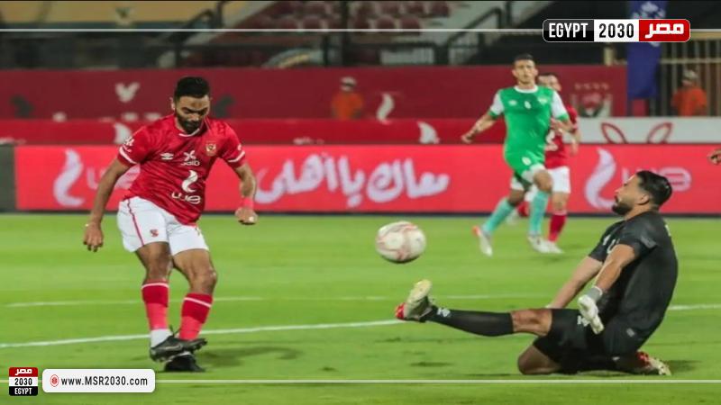 الأهلي ضد إيسترن كومباني