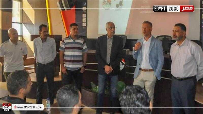 قرار ناري.. اتحاد الكرة يوافق على أولى طلبات الإنجليزي كلاتنبيرج