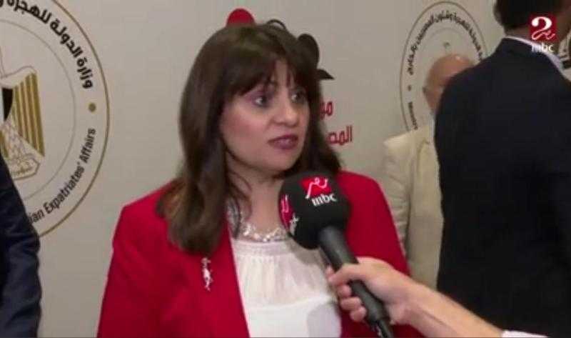 سها جندي: لهذا السبب تم اختياري وزيرة للهجرة «فيديو»