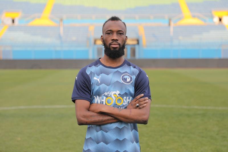 خاص| نكشف موقف بيراميدز من بيع «توريه» إلى الزمالك