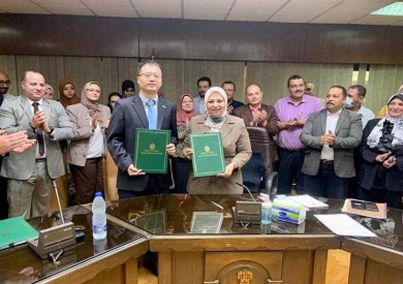 توقيع عقدين بـ720 مليون جنيه لتدعيم التغذية الكهربائية لمشروع الدلتا الجديدة