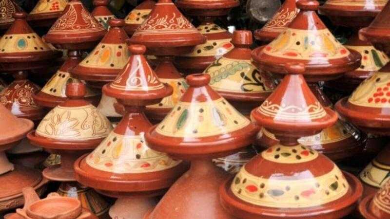 ضبط 10 أطنان كسر خزف طيني بدون مستندات في الغربية