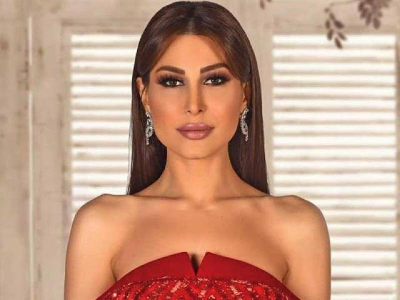 يارا تستعد لطرح أغنية «عايش في»