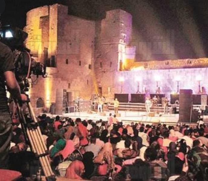 6 آلاف مشاهد في حفل «علي الحجار» بمهرجان القلعة