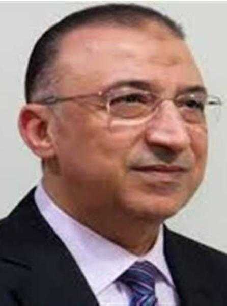 محافظ الإسكندرية يكشف سبب حريق كارفور ومكالمة رئيس الوزراء