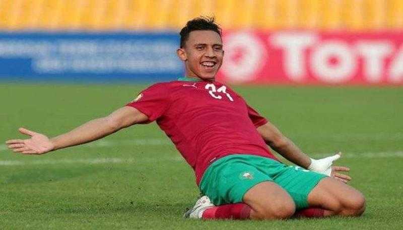 الأهلي يجدد مفاوضاته لضم سفيان رحيمي.. والعين الإماراتي يرد