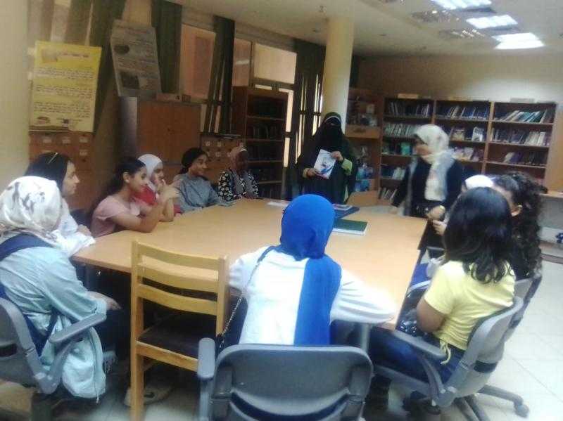 ضبط 10 آلاف كتاب دراسى بحوزة صاحب مطبعة بدون تصريح بالقاهرة