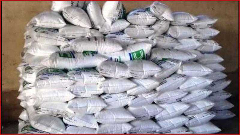 مباحث التموين تضبط 30 طن أسمدة زراعية في السوق السوداء بسوهاج