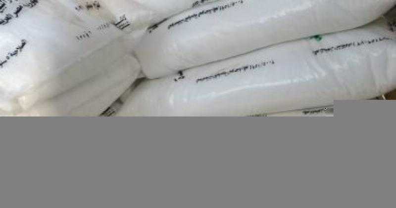 ضبط شخص بحوزته 155 طن مواد خام وأسمدة مغشوشة بالجيزة