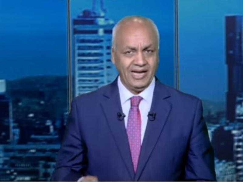 مصطفى بكري لموظفي الحكومة: «اتعلموا من وزير التنمية المحلية وخليكم زيه» - فيديو