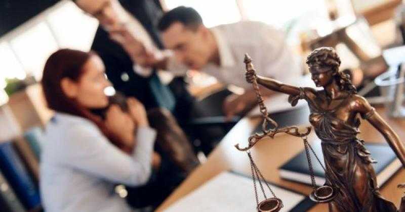 «الدنيا حالها اتشقلب».. سيدة تطلب زوجها في بيت الطاعة