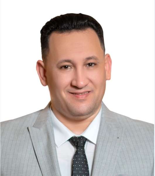 الخبير الاقتصادي أشرف غراب 