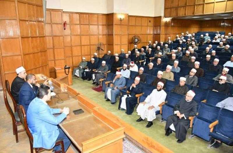 انطلاق دورة بناء الخطبة العصرية وفن الإلقاء لأئمة القاهرة الكبرى