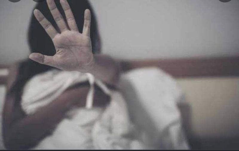 تفاصيل تعرض مطربة شهيرة للتحرش من قبل سائق «توك توك»