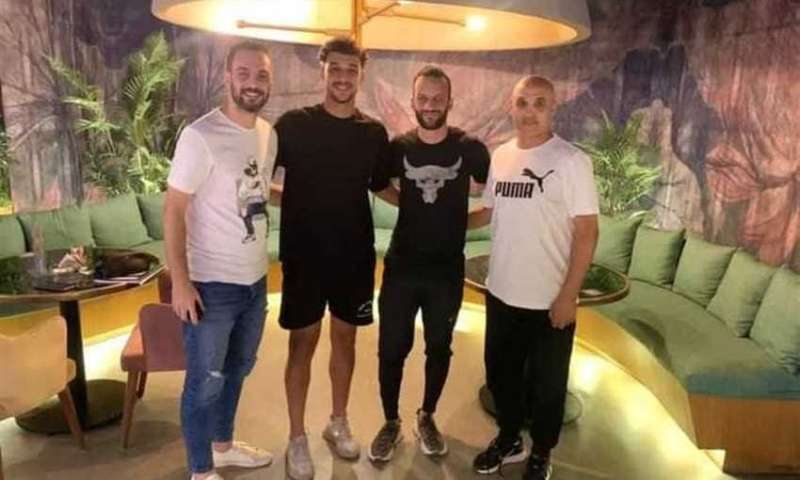 أمير مرتضى مع اللاعب