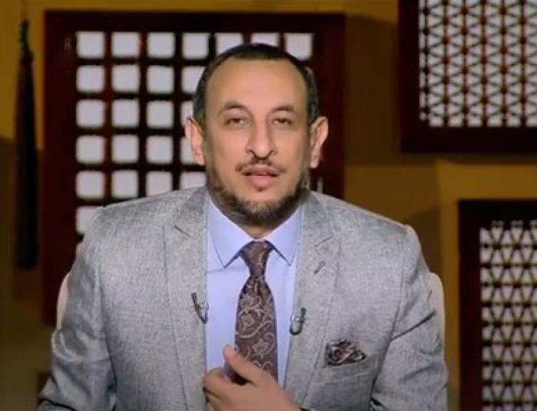 أزهري: أنا بكلم واحدة قاعدة في المريخ  «فيديو»
