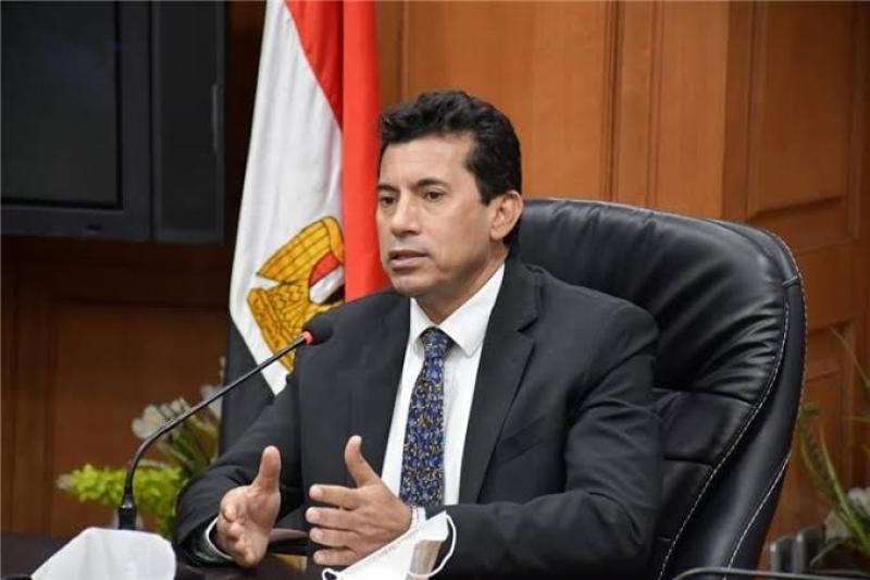 اسم مفاجئ.. وزير الرياضة يعلن رئيس هيئة استاد القاهرة الجديد