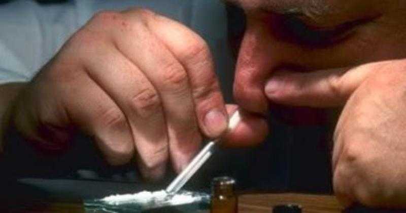 أمن سوهاج.. ضبط 2 كيلو مخدر الشابو وأسلحة نارية بحوزة متهم بسوهاج