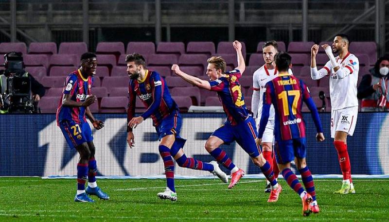 برشلونة وإشبيلية 