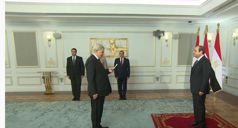 شاهد.. المستشار عدلي عبدالفتاح يؤدي اليمين الدستورية رئيسًا للنيابة الإدارية