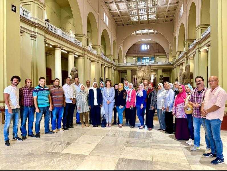 السياحة والآثار تنظم دورة تدريبية لـ 25 عاملا بالمتحف المصري