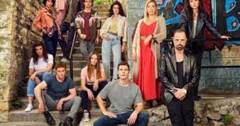 مسلسل لتأتي الحياة كما تشاء الحلقة 7 مترجمة HD