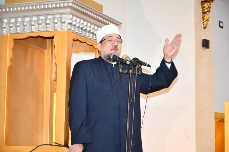 وزير الأوقاف خلال خطبة الجمعة 