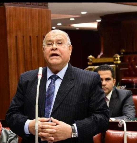 رئيس حزب الجيل يرفض الحملات الإعلامية التى تستهدف تفكيك الأسرة المصرية