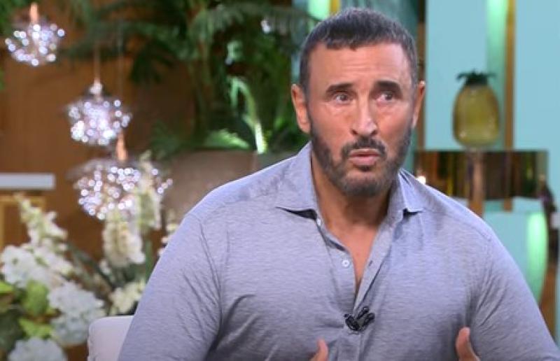 كاظم الساهر: أنا ما برجعش للجمهور وإيدي فاضية «فيديو»