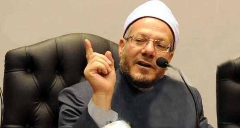 مفتي الجمهورية يوضح حكم الشرع في أخذ الزوج من راتب زوجته