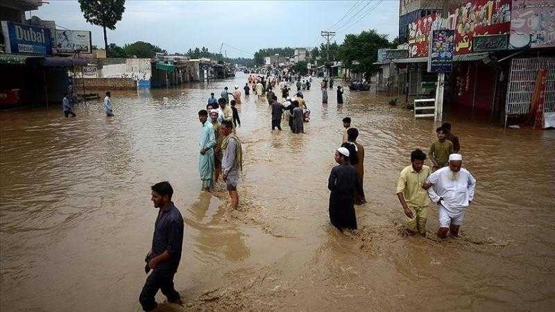 الحكومة الباكستانية: ارتفاع ضحايا الفيضانات إلى 1290 شخصًا