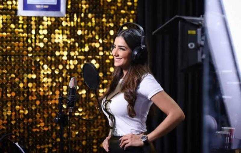 بإطلالة مميزة.. مي عمر تشوق الجمهور لأحدث أعمالها