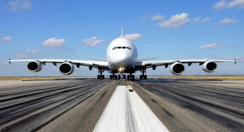 طائرة خاصة أقلعت من إسبانيا وخرجت عن مسارها