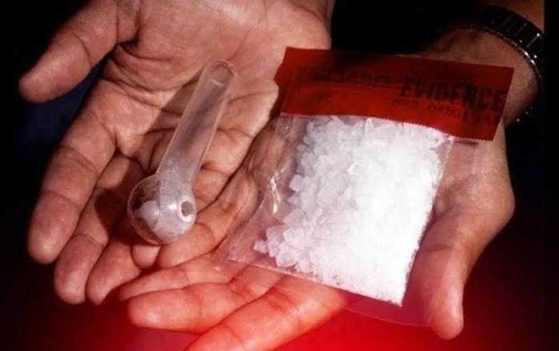 المشدد 15 عاما لعامل في اتهامه بترويج الشابو المخدر بسوهاج