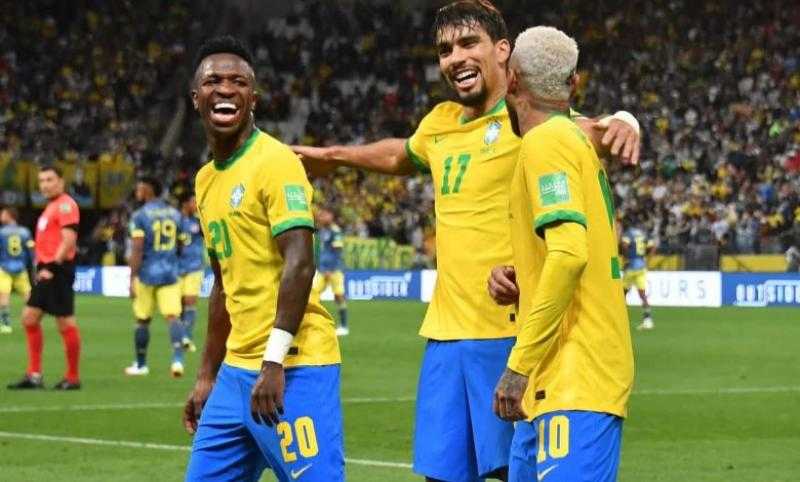 فينسيوس جونيور يصدم منتخب بلاده بهذا القرار